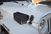 Load image into Gallery viewer, Injen 07-18 Jeep Wrangler (JK) 3.6L V6 Ram Air Scoop for Evolution Intake - eliteracefab.com