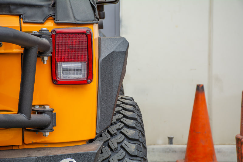 DV8 Offroad 2007-2018 Jeep Wrangler Armor Fenders - eliteracefab.com