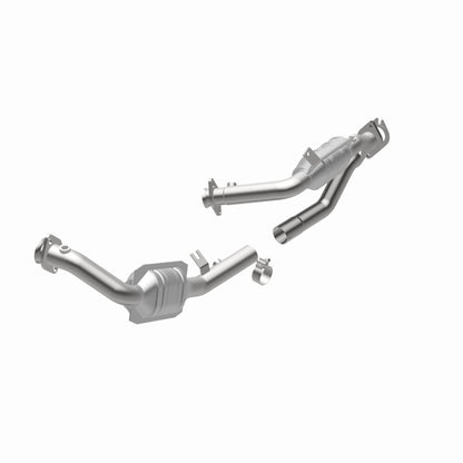 MagnaFlow Conv DF 96-99 Taurus 3.0L Magnaflow