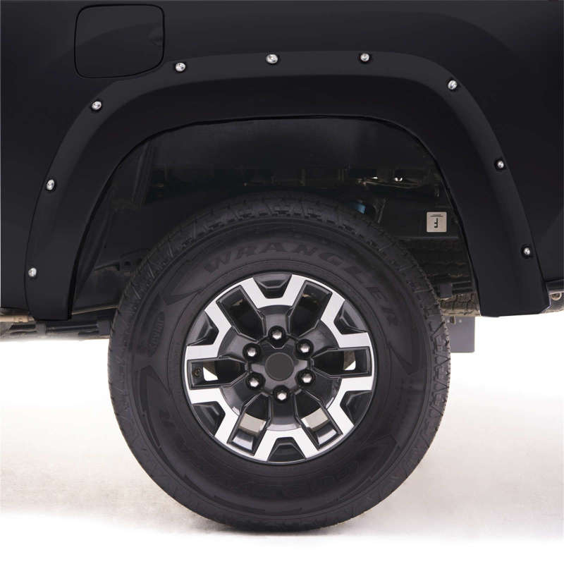 EGR 14+ Chev Silverado 6-8ft Bed Bolt-On Look Color Match Fender Flares - Set - Black - eliteracefab.com