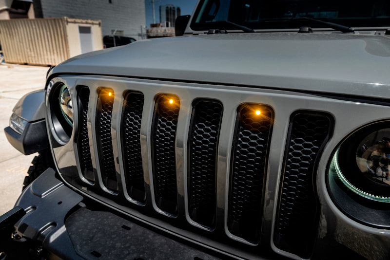 Oracle Pre-Runner Style LED Grille Kit for Jeep Gladiator JT - Amber - eliteracefab.com