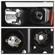 Load image into Gallery viewer, Spyder 02-05 Dodge Ram 1500 Light Bar Projector Headlights - Black (PRO-YD-DR02V2-LB-BK) - eliteracefab.com