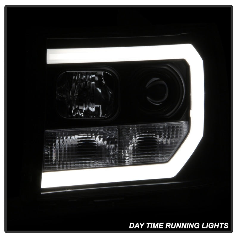 Spyder GMC Sierra 1500/2500/3500 07-13 V2 Projector Headlights- Black PRO-YD-GS07V2-LBDRL-BK - eliteracefab.com