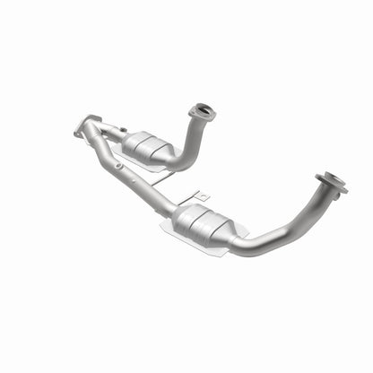 MagnaFlow Conv DF 95- 96 Ford Windstar 3.0L Magnaflow
