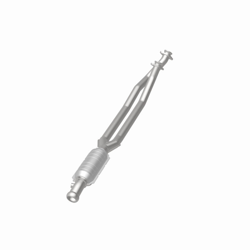 MagnaFlow Conv Volvo 6.5X4 2/2.5 Magnaflow