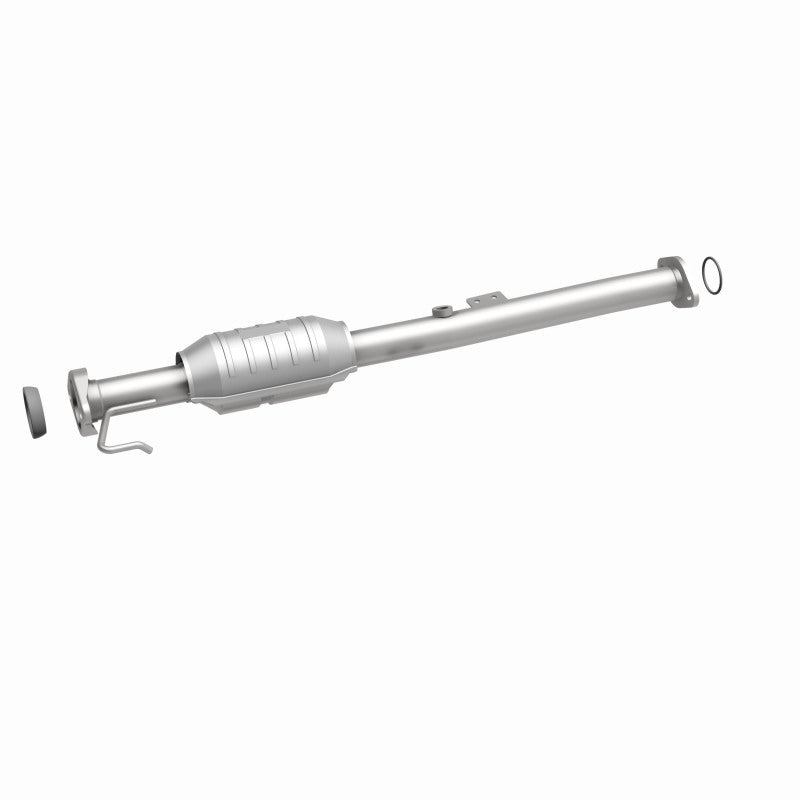 MagnaFlow 99-03 Chevrolet Tracker / Suzuki Vitara 1.6L/2.0L Direct-Fit Catalytic Converter Magnaflow