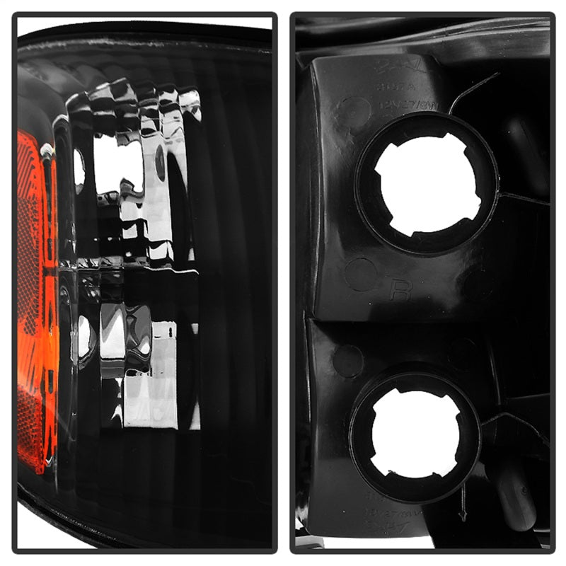 Xtune Toyota Tundra Double Cab 05-06 OEM Style Headlights & Corner Lights Black HD-JH-TTUN05-AM-BK - eliteracefab.com