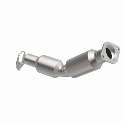 Magnaflow Conv DF 2010-2015 Prius L4 1.8 OEM Underbody Magnaflow
