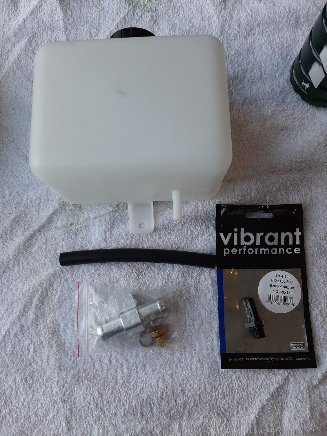 Vibrant 5/16 Barbed Tee Adapter - Aluminum Vibrant