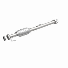 Load image into Gallery viewer, MagnaFlow 99-03 Chevrolet Tracker / Suzuki Vitara 1.6L/2.0L Direct-Fit Catalytic Converter