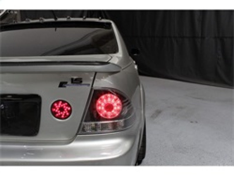 Spyder Lexus IS 300 01-05 LED Tail Lights Black ALT-YD-LIS300-LED-BK - eliteracefab.com