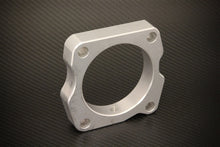 Load image into Gallery viewer, Torque Solution Throttle Body Spacer (Silver): Acura TL 2004-2007 - eliteracefab.com