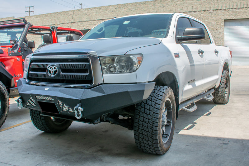 DV8 Offroad 07-13 Toyota Tundra Front Winch Bumper - eliteracefab.com