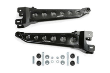 Load image into Gallery viewer, Fabtech 05-20 Ford F250/350 &amp; 08-20 Ford F450/550 4WD 4/6/8in Lift Radius Arm System - eliteracefab.com