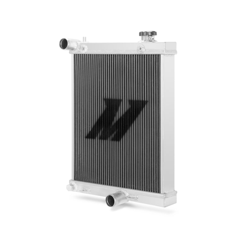 Mishimoto 03-07 Mitsubishi Lancer Evo 7/8/9 Half-Size Performance Aluminum Radiator - eliteracefab.com