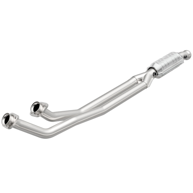 MagnaFlow Conv Volvo 6.5X4 2/2.5 Magnaflow
