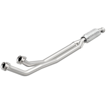 MagnaFlow Conv Volvo 6.5X4 2/2.5 Magnaflow