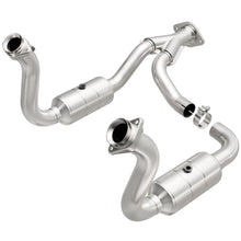 Load image into Gallery viewer, Magnaflow Conv DF 08-10 Ford F-250/F-250 SD/F-350/F-350 SD 5.4L/6.8L / F-450 SD 6.8L Y-Pipe Assembly - eliteracefab.com