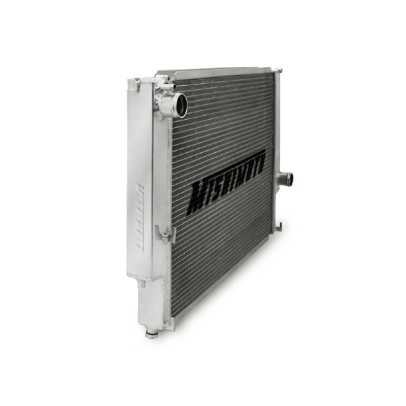 Mishimoto 92-99 BMW E36 Manual Aluminum Radiator - eliteracefab.com