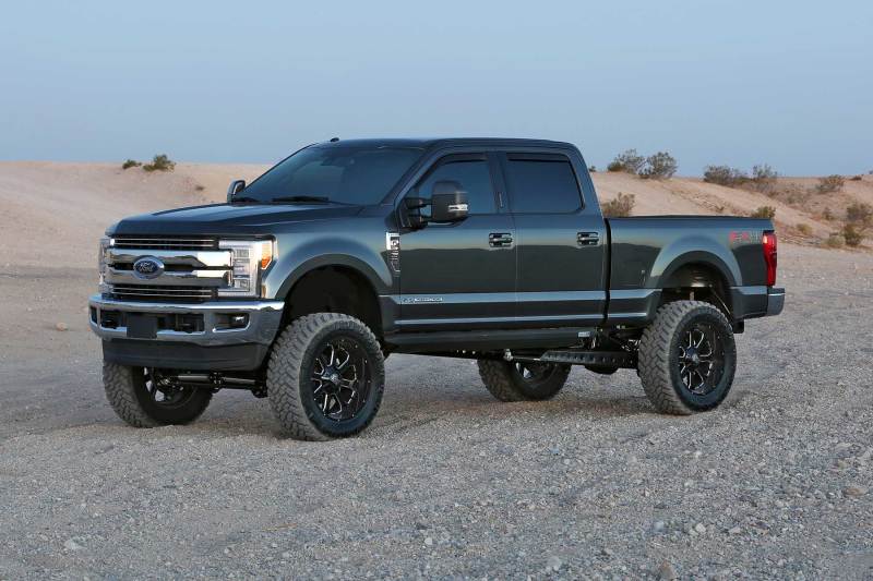 Fabtech 17-21 Ford F250/F350 4WD Diesel 8in 4Link Sys w/Coils & Dl Resi Shks - eliteracefab.com