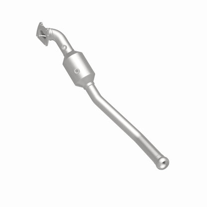 MagnaFlow Converter Direct Fit 13-18 Dodge Durango 3.6L V6 / 13-18 Jeep Grand Cherokee 3.6L V6 Magnaflow