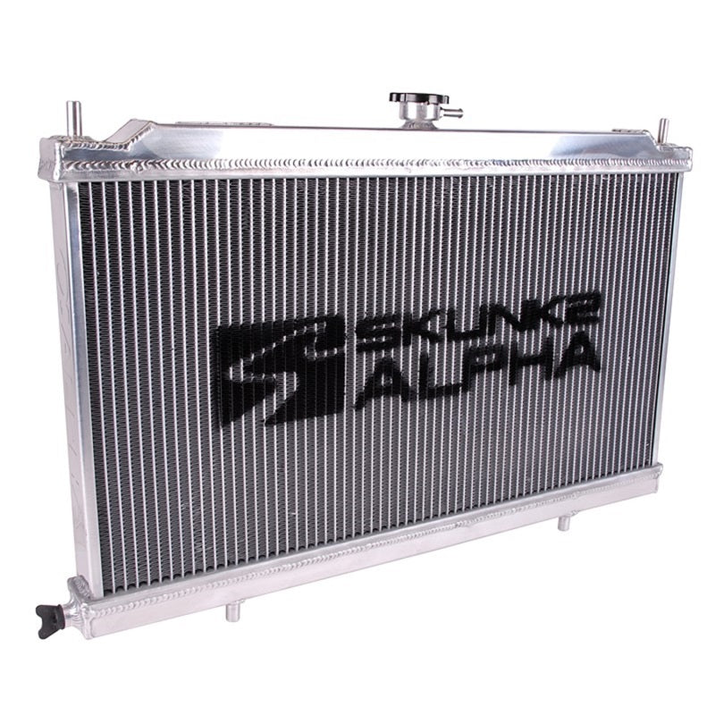 Skunk2 Alpha Series 88-91 Honda CRX/Civic Radiator (Full Size) (Dual Core) (Manual Trans.) - eliteracefab.com