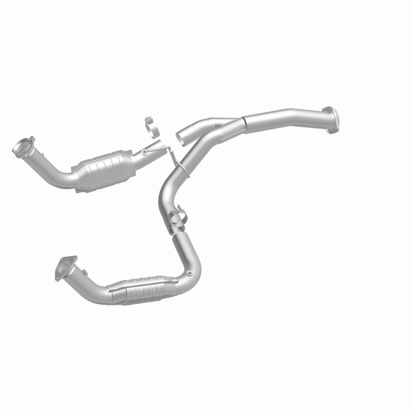 MagnaFlow Conv Direct Fit 11-16 Chevrolet Silverado 2500HD/3500HD / GMC Sierra 2500HD/3500HD Magnaflow