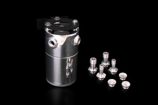 Weapon R  Universal Pro Tank Oil Separator 18 oz 826-313-201