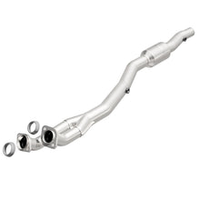 Load image into Gallery viewer, MagnaFlow Conv DF 97-98 BMW 540I / 97-98 740I / 96-98 740IL 4.4L D/S