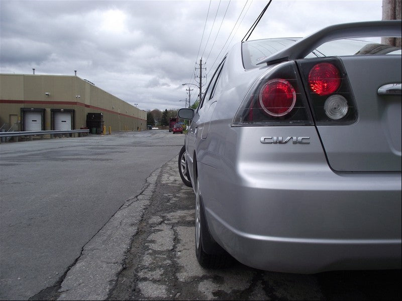 Spyder Honda Civic 01-05 4Dr Euro Style Tail Lights Black ALT-YD-HC01-4D-BK - eliteracefab.com