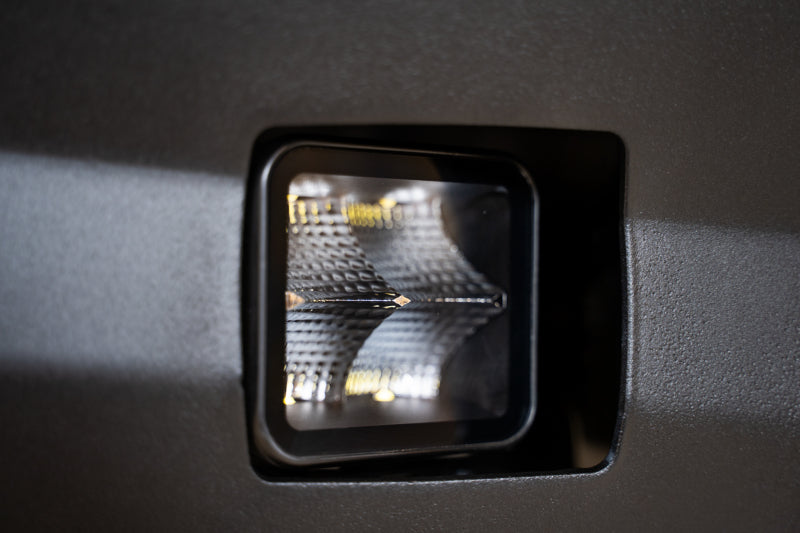 DV8 Offroad 3in Cube LED Light 40W Pod Light 5W LED - eliteracefab.com