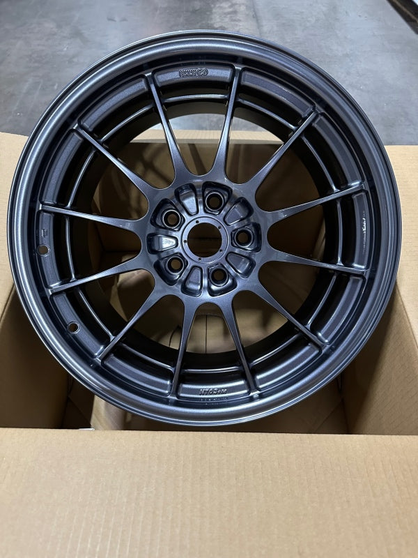 Enkei NT03+M 18x9.5 5x114.3 27mm Offset 72.6mm Bore Gunmetal Wheel - eliteracefab.com