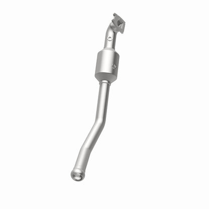 Magnaflow 13-15 Dodge Durango V6 3.6L OEM Grade / EPA Compliant Direct-Fit Catalytic Converter Magnaflow