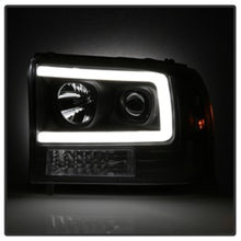 Load image into Gallery viewer, Spyder 99-04 Ford F250 Super Duty Projector Headlights - Light Bar - Black PRO-YD-FF25099V2-LB-BK - eliteracefab.com