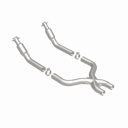 MagnaFlow 13-14 Ford Mustang 5.8L OEM Underbody Direct Fit EPA Compliant Catalytic Converter Magnaflow