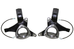 MaxTrac 07-16 GM C1500 2WD 4.5in Front Lift Spindles w/Extended DOT Compliant Brake Lines - eliteracefab.com