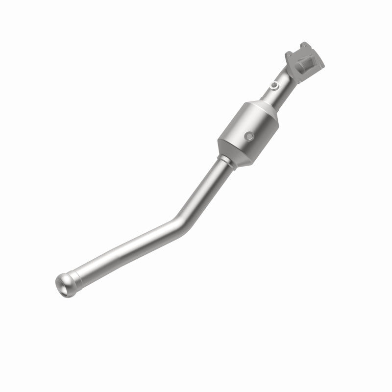 Magnaflow 13-15 Dodge Durango V6 3.6L OEM Grade / EPA Compliant Direct-Fit Catalytic Converter Magnaflow
