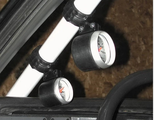 AutoMeter GAUGE MOUNT; ROLL POD FOR 1.75in. ROLL CAGE; FITS 2 1/16in. GAUGE; BLACK AutoMeter