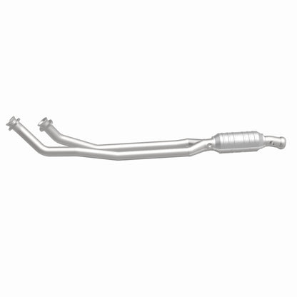 MagnaFlow Conv Volvo 6.5X4 2/2.5 Magnaflow