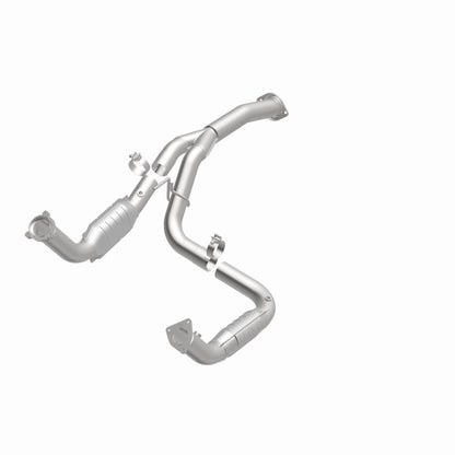 MagnaFlow Conv Direct Fit 11-16 Chevrolet Silverado 2500HD/3500HD / GMC Sierra 2500HD/3500HD Magnaflow