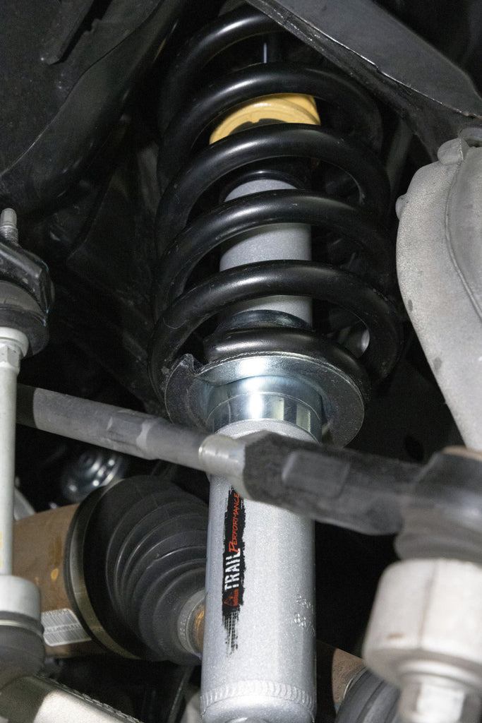 Belltech 19-20 RAM 1500 Front Trail Performance Leveling Strut - eliteracefab.com