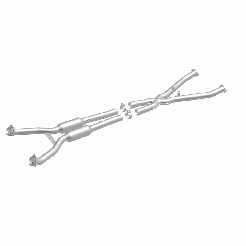 MagnaFlow Conv Direct Fit OEM 97-99 Corvette V8 5.7 Underbody Magnaflow