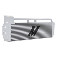 Load image into Gallery viewer, Mishimoto 06-10 BMW E60 M5 Oil Cooler - eliteracefab.com