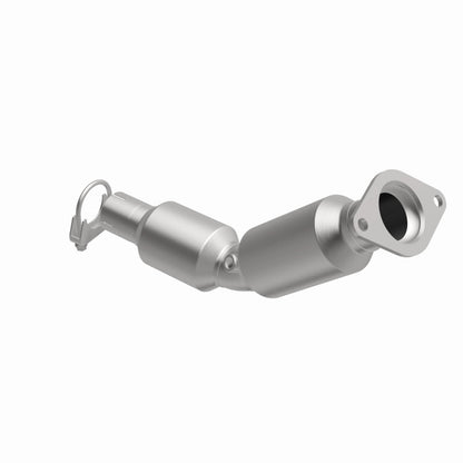 Magnaflow Conv DF 2010-2015 Prius L4 1.8 OEM Underbody Magnaflow