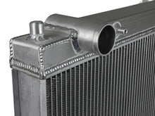 Load image into Gallery viewer, aFe BladeRunner Street Series Radiator for 1999-2004 Ford F-350/F-450/F-550 - 46-52151