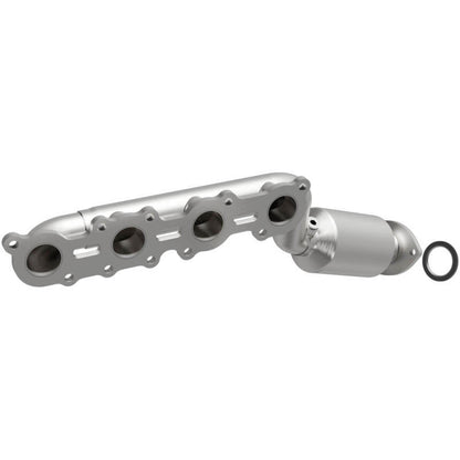 MagnaFlow Direct-Fit OEM Grade Federal Catalytic Converter 13-16 Lexus LS600h V8 5.0L Magnaflow