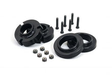 Load image into Gallery viewer, Daystar 1996-2002 Toyota 4Runner 2WD/4WD (6 Lug Only) - 2.5in Leveling Kit Front