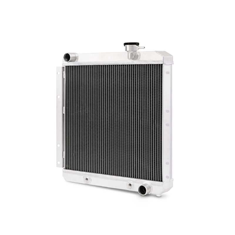 Mishimoto 58-84 Toyota Land Cruiser FJ40 Aluminum Radiator - eliteracefab.com