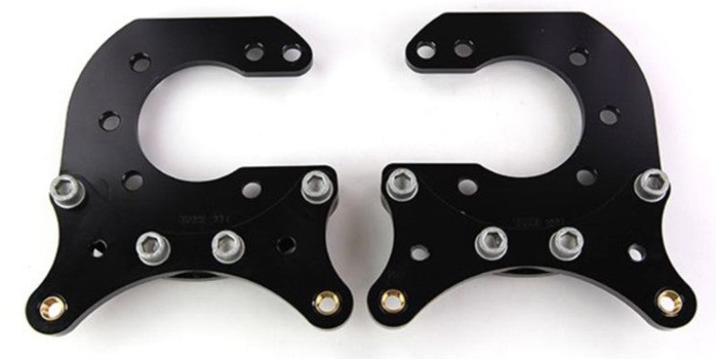 Wilwood Brackets (2) - P/S Rear - 12 Bolt 2.81in Offset Wilwood