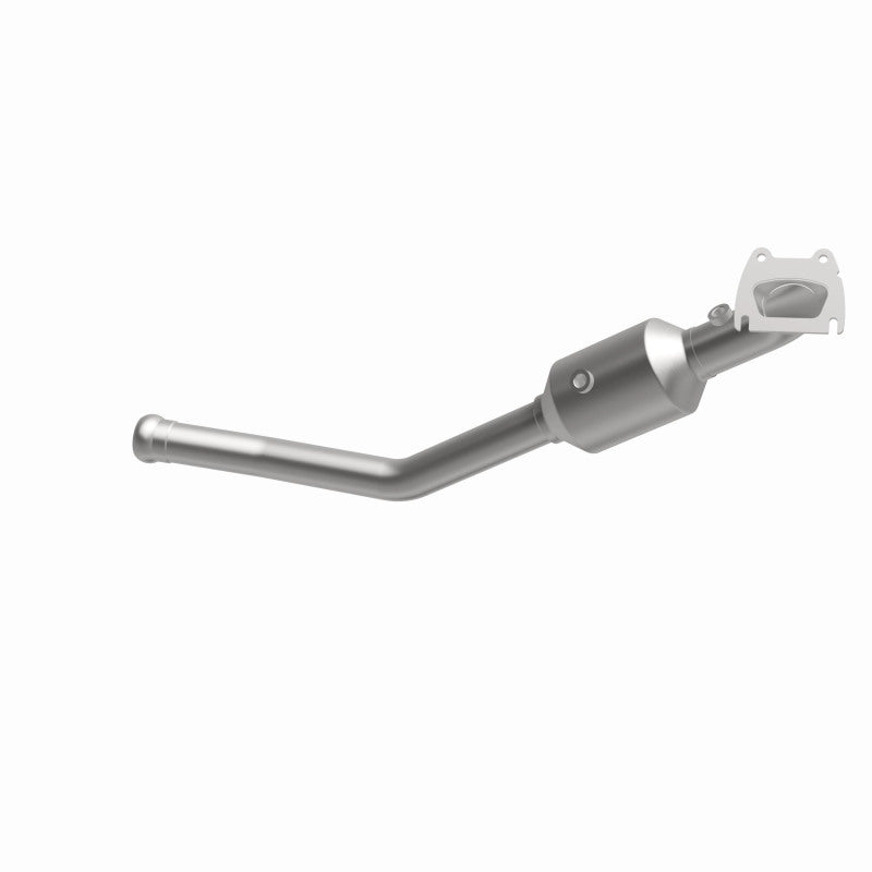 Magnaflow 13-15 Dodge Durango V6 3.6L OEM Grade / EPA Compliant Direct-Fit Catalytic Converter Magnaflow